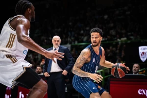 Efes srušio Dubai i Zvezdi poslao poklon iz Sarajeva